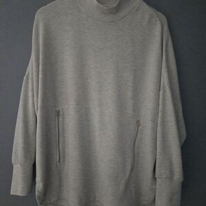 Varley Bay Sweat with Zipper Accents